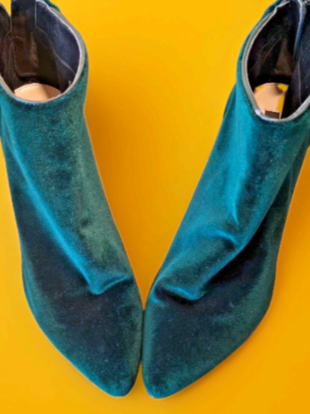 Velvet Boots Emerald Green Size 8M Stiletto High Heels